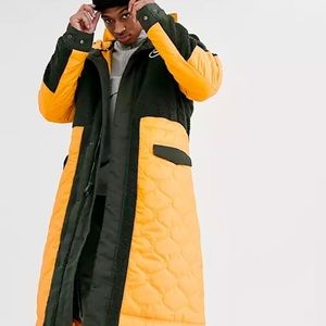 Brand new Nike Sherpa jacket size M